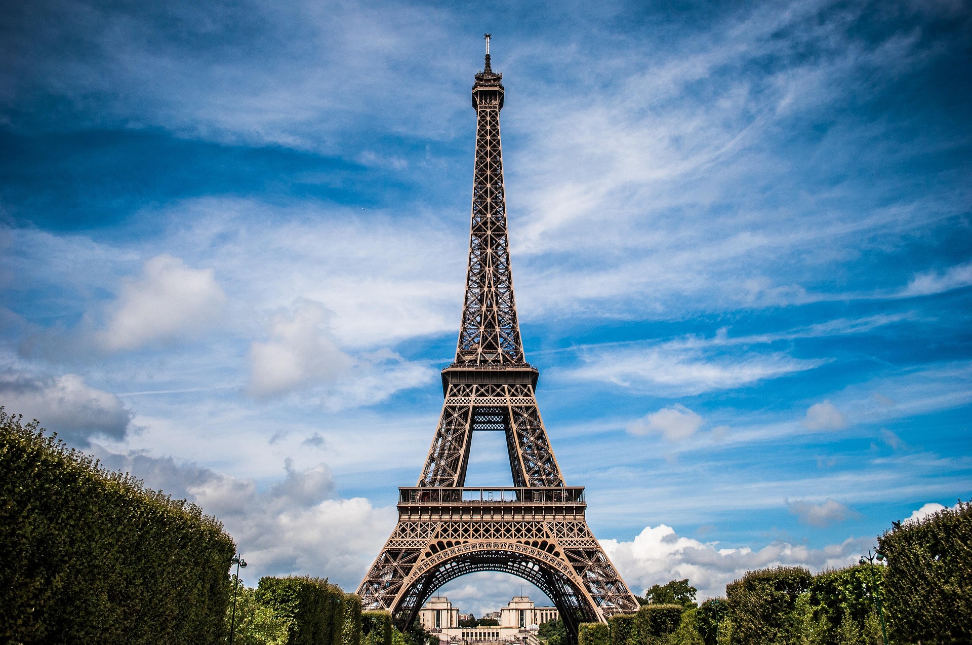 Pariz, 4 dana zrakoplovom 2026./2027.